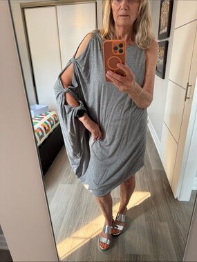 Gray Cold-Shoulder Asymmetrical Draped Dress